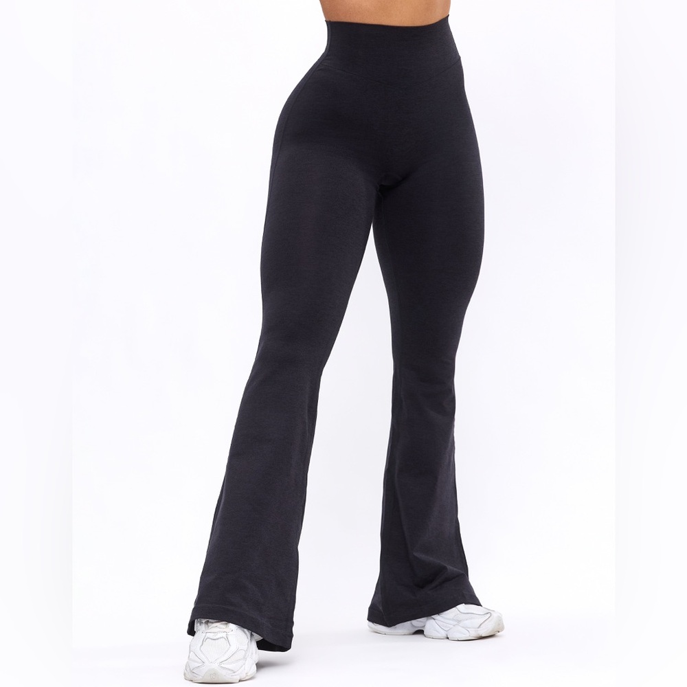 BuffBunny Black Flares
